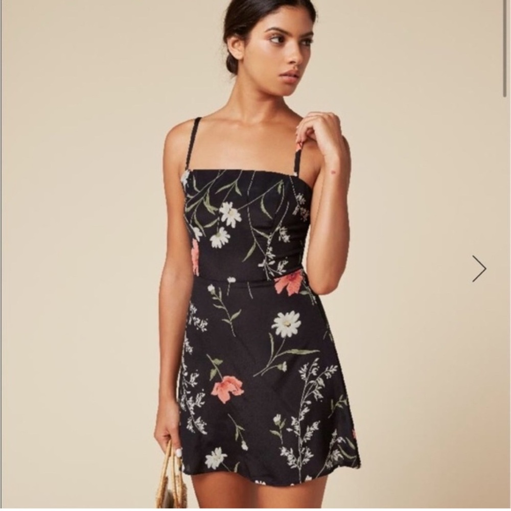 Reformation Doris Floral Black Dress in Starlight size 4